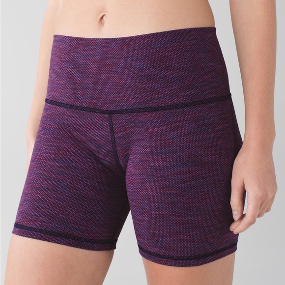 Lululemon Groove Short II, size 4/6 - Picture 2 of 10